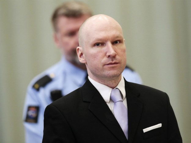 Norveška optužila masovnog ubojicu Breivika da širi svoju ideologiju iz zatvora