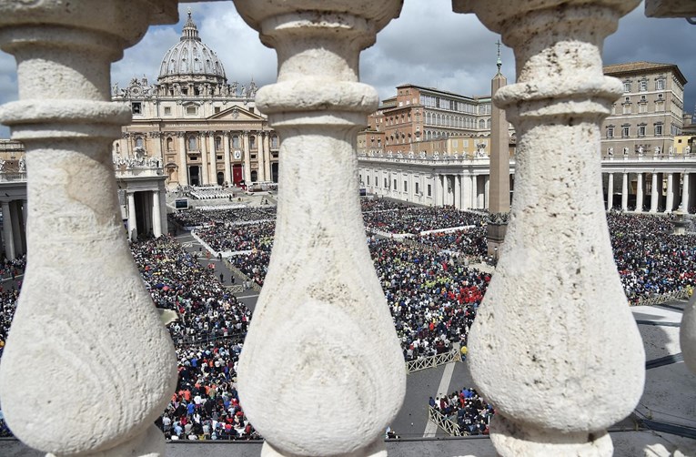 Vatikanske vlasti zamrznule više od 2 milijuna eura zbog sumnje u pranje novca