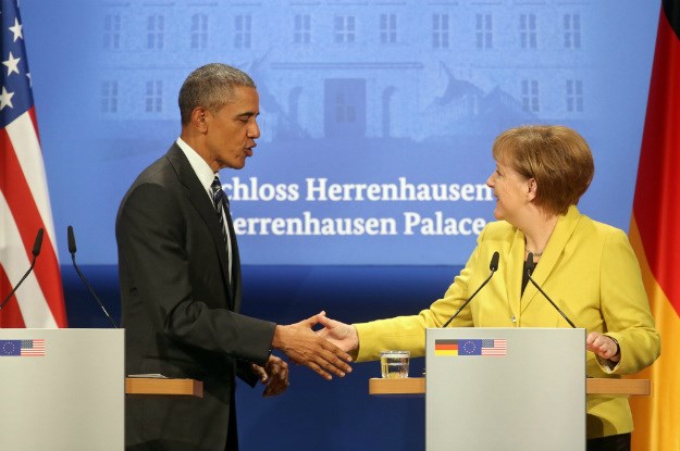 Obama i Merkel osudili napade na Alep