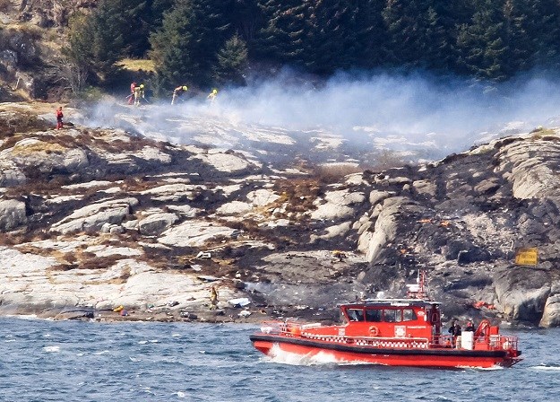 Teška nesreća u Norveškoj: Srušio se helikopter s 13 osoba, najmanje 11 je poginulo