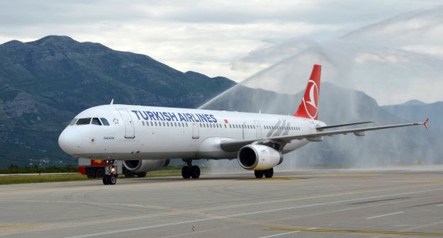 Turski avion prisilno sletio u Beograd jer je putnik na prošlom letu zaboravio mobitel