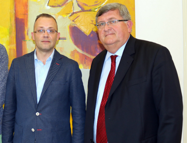 Obersnel: Hasanbegović mi nije objasnio zašto je uskratio sredstva Hrvatskoj drami riječkoga HNK