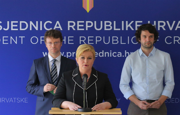 Šustarove igre s reformom školstva: Otvorio javnu raspravu koja ništa ne znači