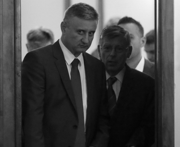 Dva tjedna laži: Evo koliko su nas puta iz HDZ-a uvjeravali da imaju 76 potpisa
