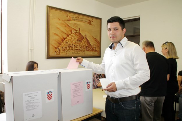 Na izbore u Vrgorcu do 11.30 sati izašlo tek 17 posto birača