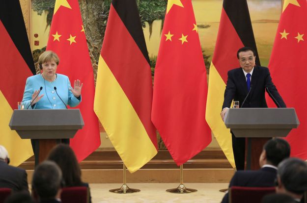 Merkel: Kina mora poštivati ljudska prava