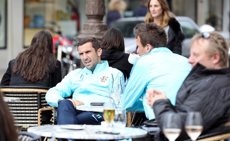 Hrvatski reprezentativci prošetali Deauvilleom i popili kavu u centru grada