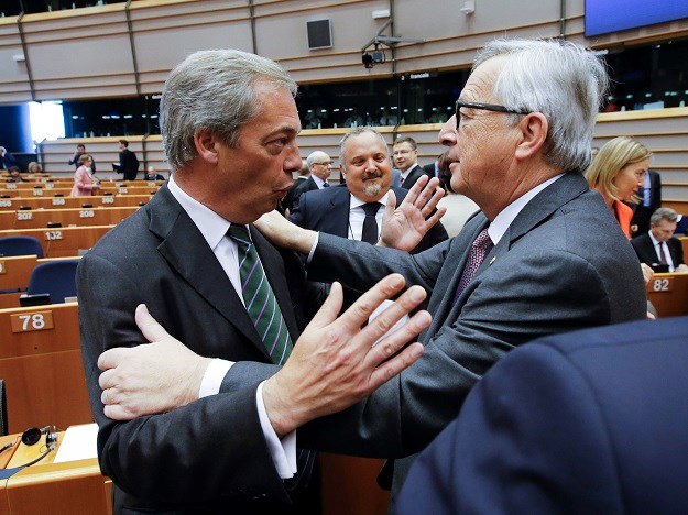 Juncker u Europskom parlamentu pokopao licemjera Faragea: "Ovo je zadnji put da ovdje plješćete..."