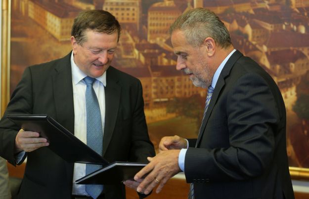 Bandić: Razmišljam o besplatnim udžbenicima za cijelu Hrvatsku