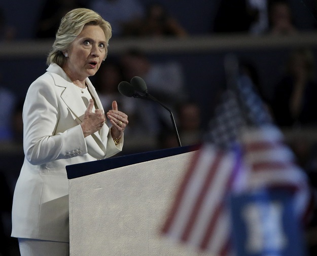 Clinton: SAD treba ubiti vođu Islamske države, isto kao i bin Ladena