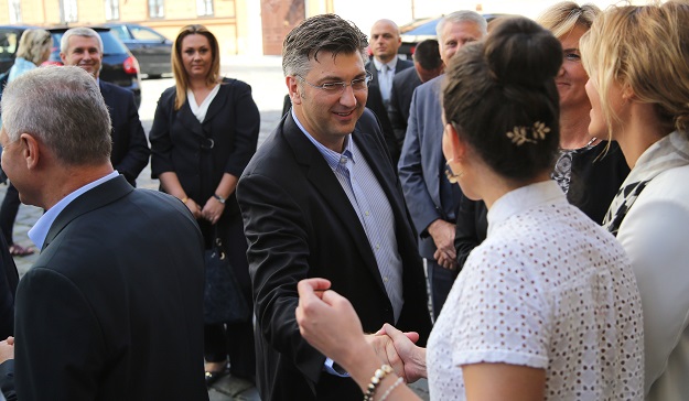 HDZ predao liste, a Plenković odgovorio na kritike Josipe Rimac