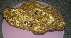 Pronašao grumen zlata težak četiri kilograma i vrijedan čak 190 tisuća dolara