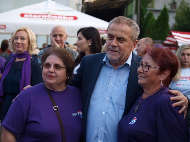 Bandić: 11. rujna nagovorite sve što gmiže da izađe na izbore, tko ne može vozite ga u tačkama