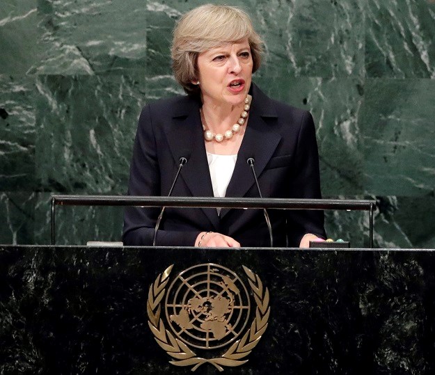 Britanska premijerka pred UN-om tražila strožu politiku prema migrantima