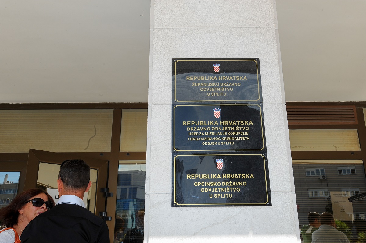 Mladića propucali i bacili u suhi bunar, sada su optuženi za pokušaj ubojstva