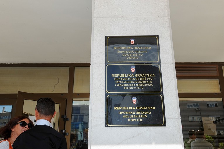 Mladića propucali i bacili u suhi bunar, sada su optuženi za pokušaj ubojstva
