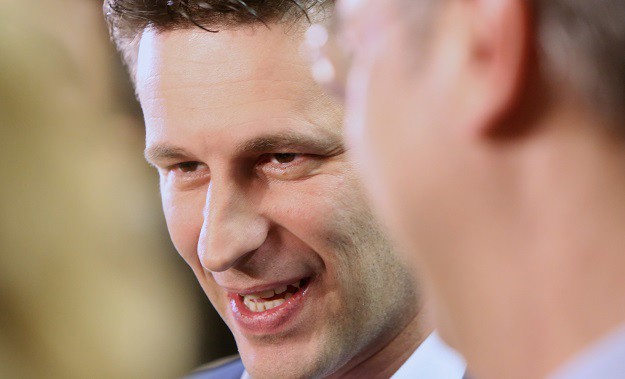 Tablete i računala za zastupnike platit ćemo više od milijun kuna, za Petrova je to ušteda