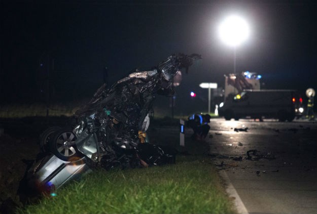 Novi detalji stravičnog sudara s troje poginulih, mladić se namjerno zabio u drugi automobil?