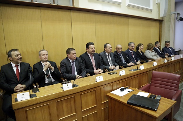 Plenkovićeva Vlada je po broju ministara rekorder u Europskoj uniji