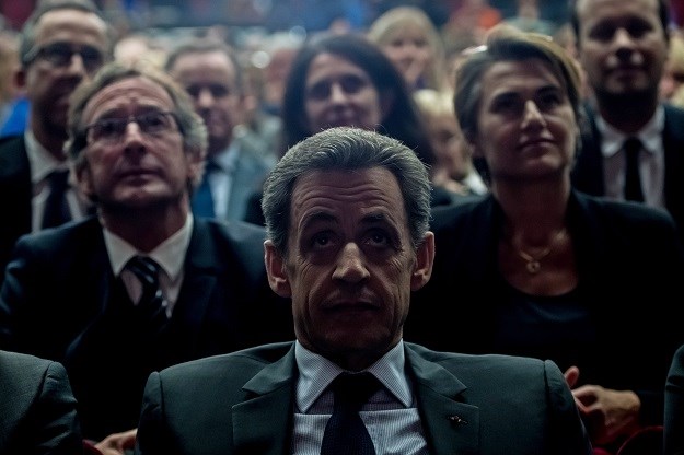 Predizbori desnice u Francuskoj: Sarkozy ispao, Fillon ga nadmoćno pobijedio