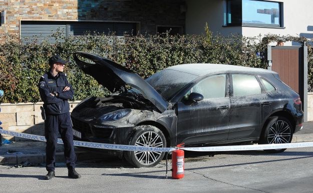 Policija digla čak 18 ophodnji ne bi li našla tko to pali automobile u Splitu