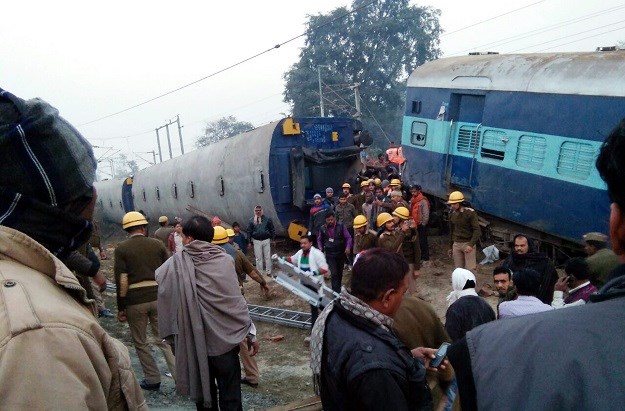 U Indiji dvoje mrtvih, više od 60 ozlijeđenih u željezničkoj nesreći
