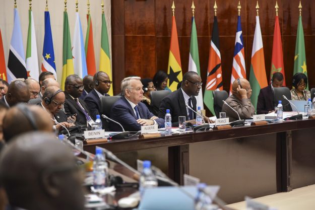 U svom mandatu poslao je 2 vojne misije, a sad se oprašta od Afrike sigurnosnim summitom