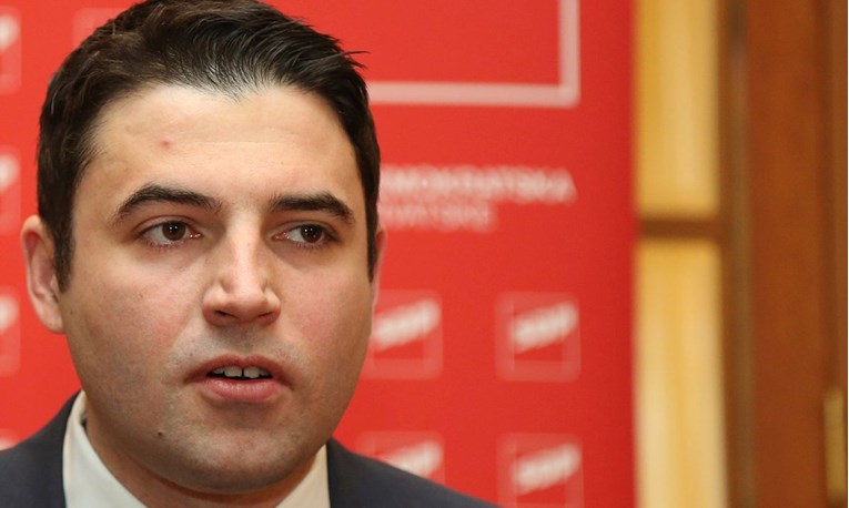 Bernardić tvrdi da SDP ima rješenje za iseljavanje, opet govorio da treba dignuti minimalnu plaću