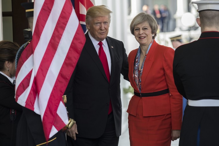 May razgovarala s Trumpom, imaju plan kako Putina nagovoriti da prestane podupirati Assada