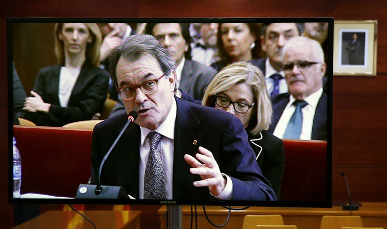 Bivši predsjednik Katalonije osuđen na dvije godine zabrane obavljanja javnih dužnosti
