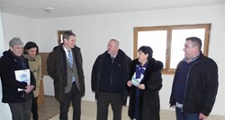 Uručeni ključevi obnovljenih kuća za 22 hrvatska povratnika u Derventi