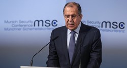 Lavrov kaže da bi Putin i Trump trebali razgovarati na summitu G20