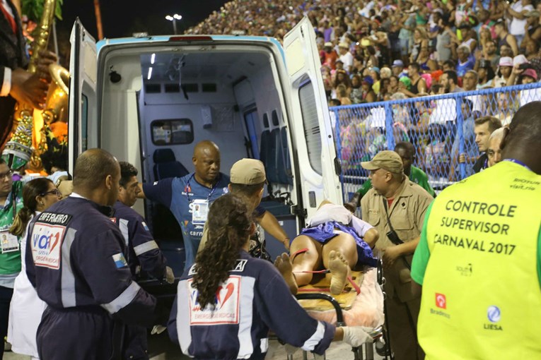 Novi incident na karnevalu u Rio de Janeiru: Scenografija pala na plesače, 12 njih ozlijeđeno