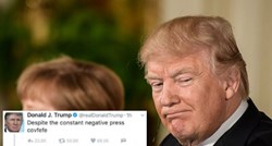 Internet se jako sprda s Donaldom Trumpom zbog blesave poruke na Twitteru