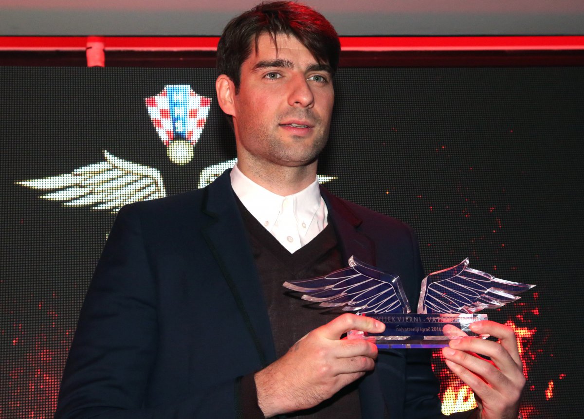 Ćorluka dobio "Vatrena krila"