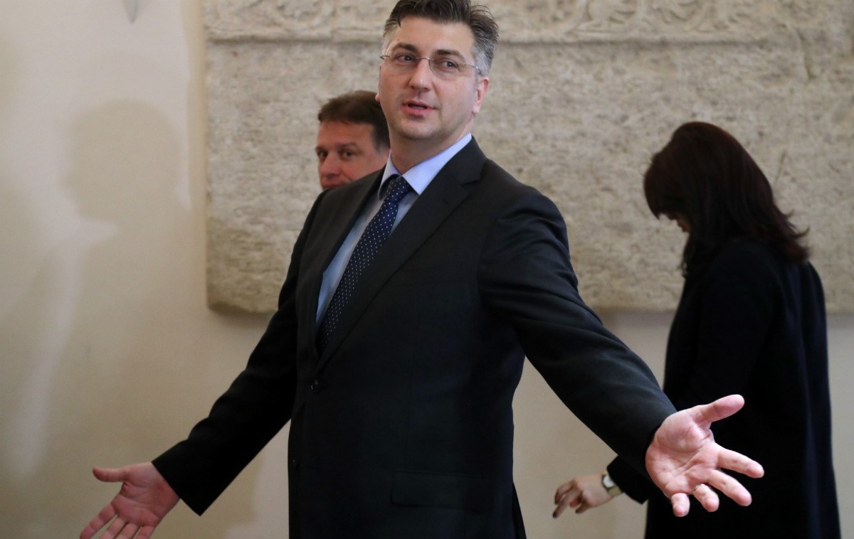 Usred krize Agrokora Plenković daleko od očiju javnosti podijelio 19 fotelja