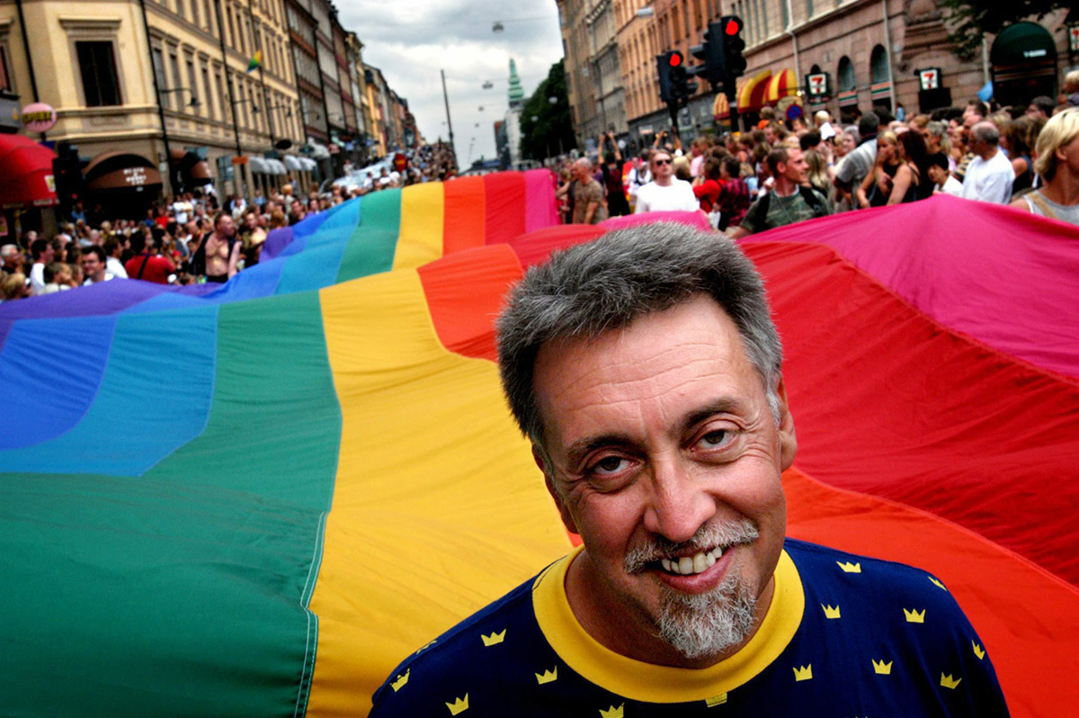 Umro Gilbert Baker, autor zastave duginih boja i aktivist za prava LGBT osoba