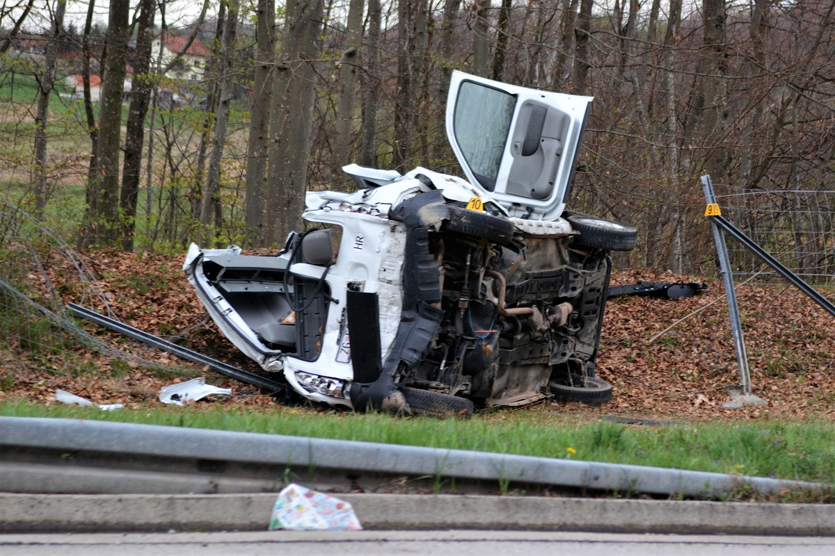 Sudarili se kamion i automobil na autocesti A1, jedna osoba poginula, jedna ozlijeđena