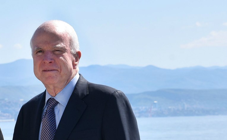 Senator McCain: Al-Asad je ratni zločinac odgovoran za masovna ubijanja civila