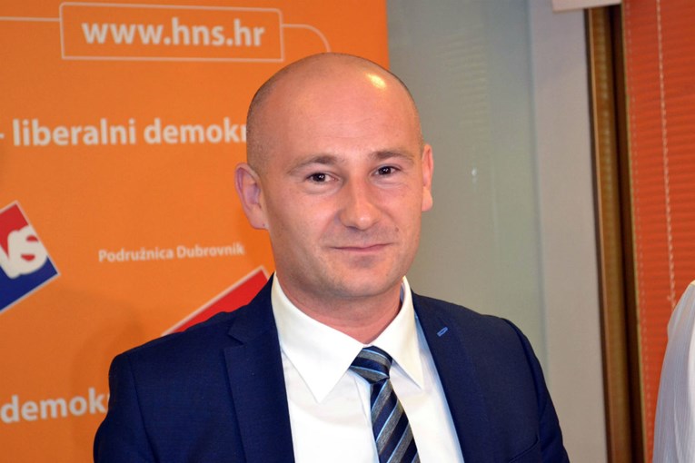 HNS-ovac kojeg je u Dubrovniku HDZ napadao zbog nesposobnosti bit će uhljebljen u Hrvatskim vodama?