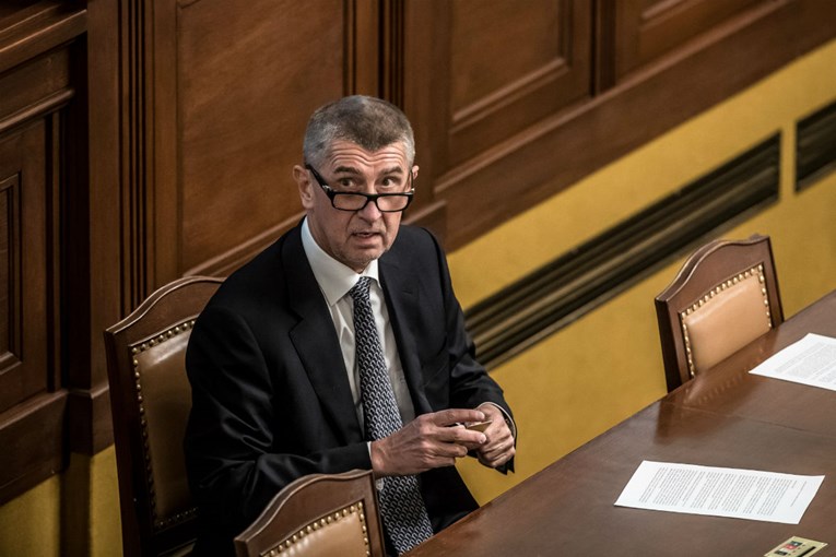 Češkom premijeru ukinut imunitet
