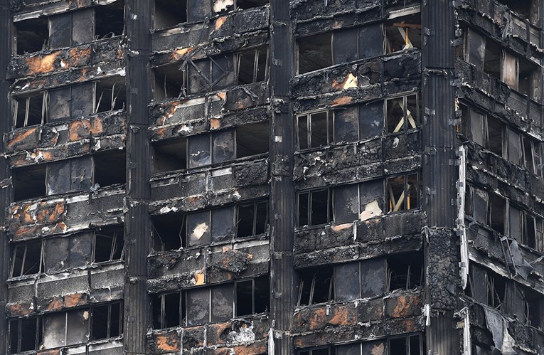 Na neboderima u Velikoj Britaniji postavljene krive obloge? 27 ih nije prošlo vatrogasne sigurnosne provjere
