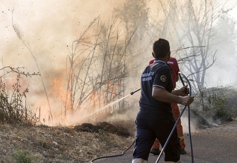 U Italiji rekordan broj požara, često namjerno potpaljenih