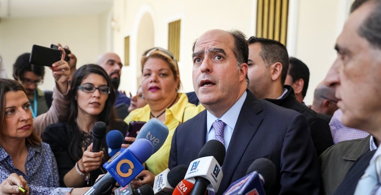 Tužiteljstvo u Venezueli zadalo udarac predsjedniku Maduru, istražuju sporne izbore