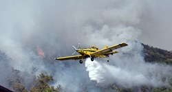 Zračne snage gase dva nova požara kod Pule i Korenice, gori i na Biokovu