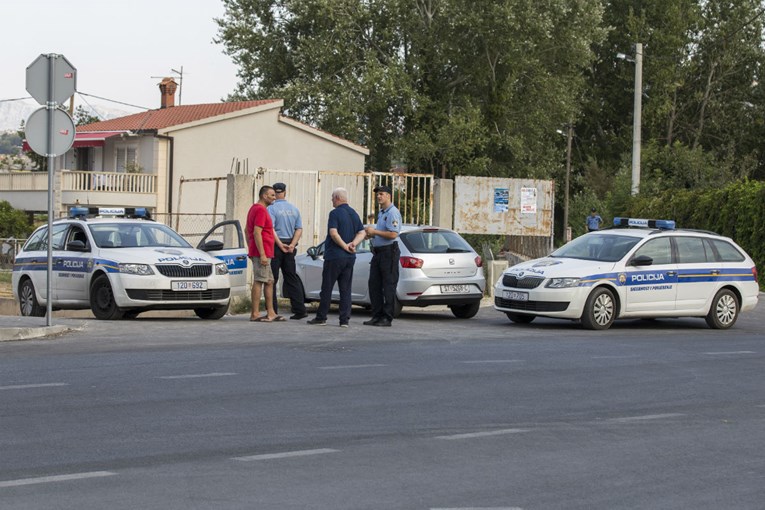 Pucnjava u Slavonskom Brodu: Policija traga za napadačem koji je pucao i ranio 31-godišnjaka