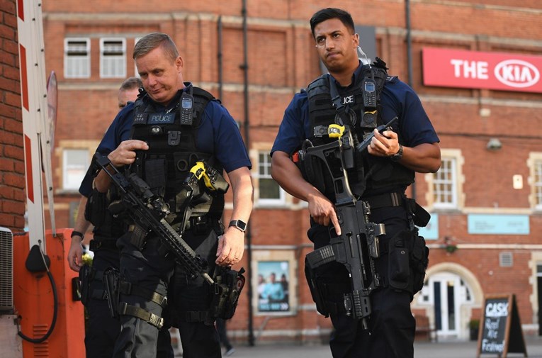 U Britaniji uhićena četvorica osumnjičenih terorista, pripadnika neonacističke organizacije