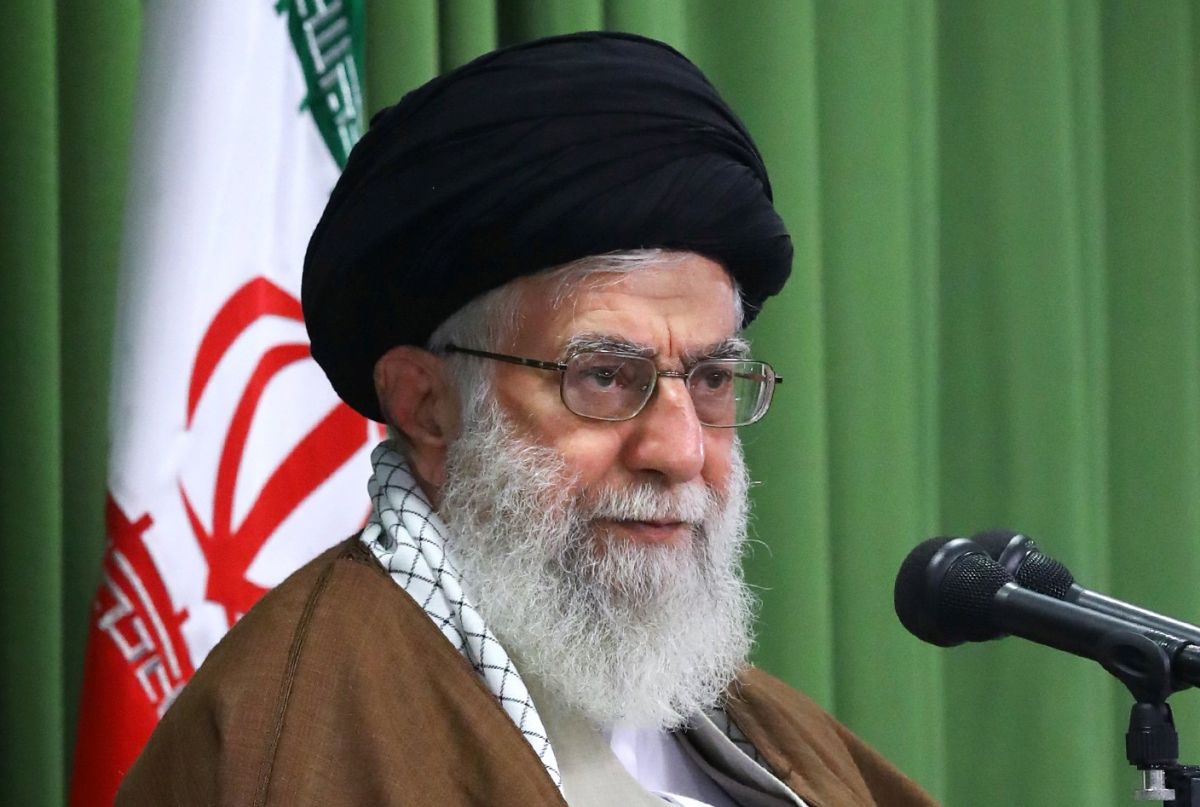 Hamnei rekao da su SAD iranski neprijatelj broj jedan, studenti uzvratili: "Smrt Americi"