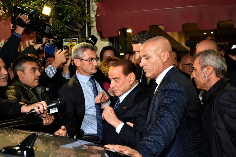 Berlusconijeva koalicija porazila populiste i uvjerljivo pobijedila na Siciliji