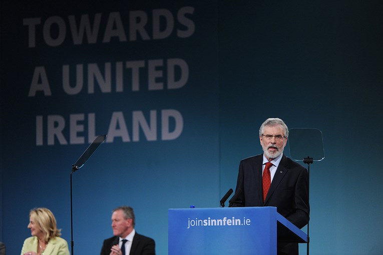 Nakon što je 34 godine vodio Sinn Fein, Adams najavio da se povlači